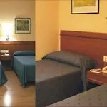 ゲストハウス オスタル サン パウ